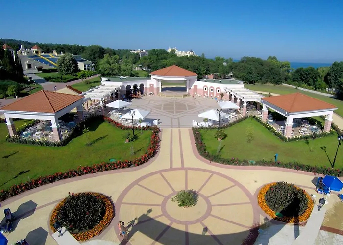 منتجع Duni Pelican 4*