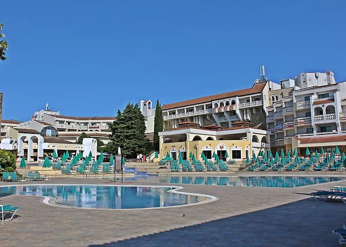 Duni Pelican 4* سوزوبول