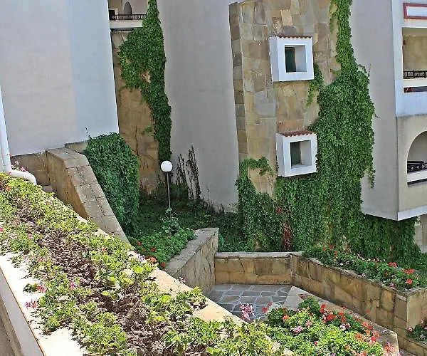 Duni Pelican 4* سوزوبول