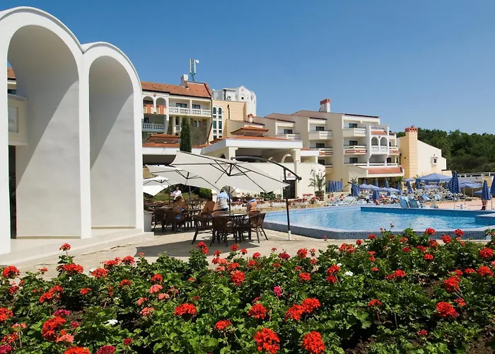 Duni Pelican منتجع سوزوبول