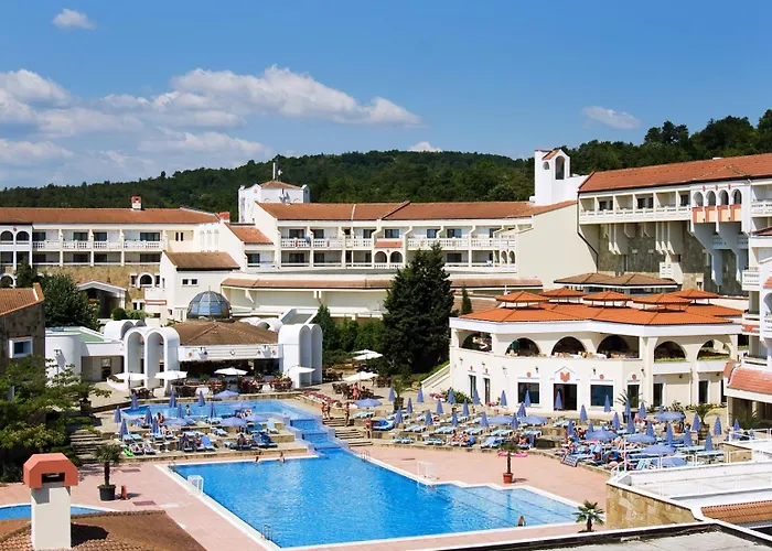 Duni Pelican 4* سوزوبول