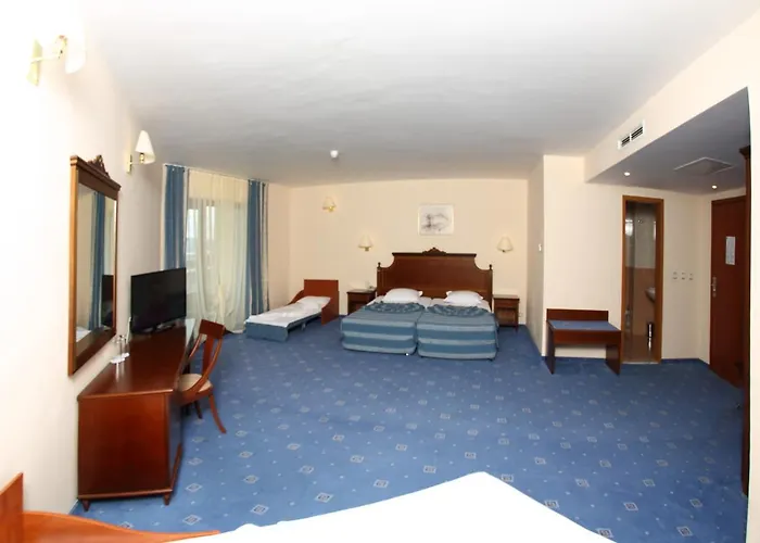 Duni Pelican سوزوبول